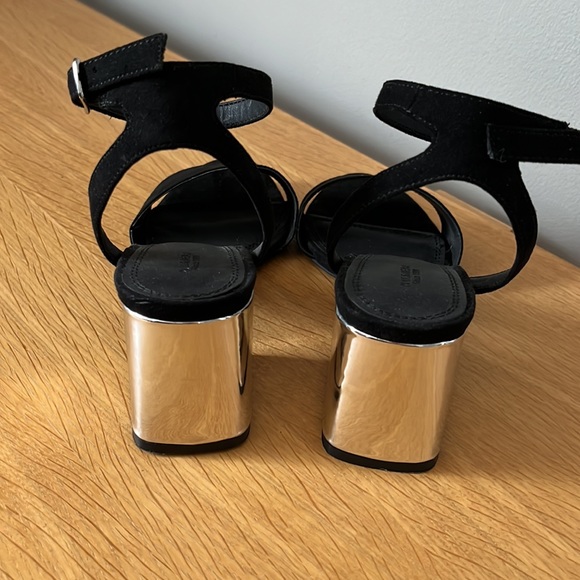 PULL&BEAR mid block heeled sandal NWOT - Picture 3 of 4